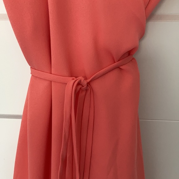New never worn Aritzia dress. Size XXS - Picture 3 of 8